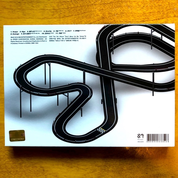 EXO - Don’t Mess Up My Tempo - K-pop book & CD - Picture 3 of 6